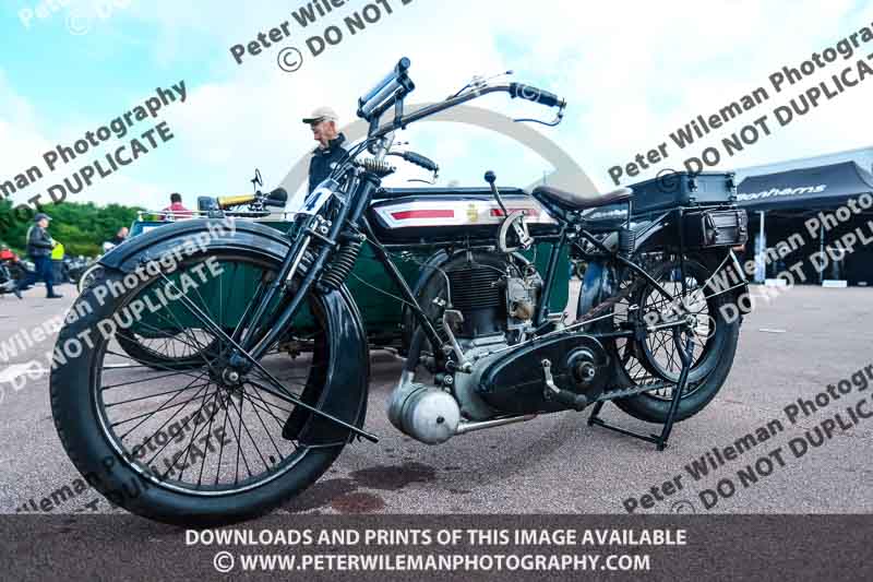 Vintage motorcycle club;eventdigitalimages;no limits trackdays;peter wileman photography;vintage motocycles;vmcc banbury run photographs